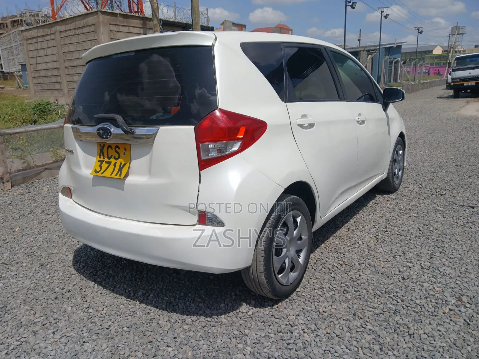 Subaru Trezia 2011 White