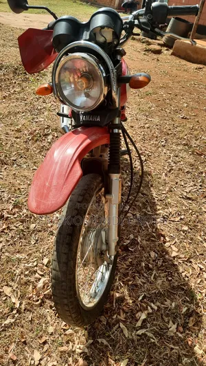Yamaha YBR 2017 Red