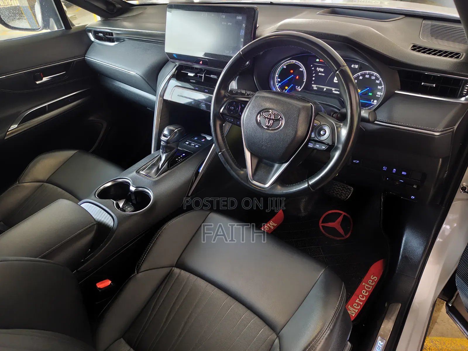 Toyota Harrier 2022 Silver