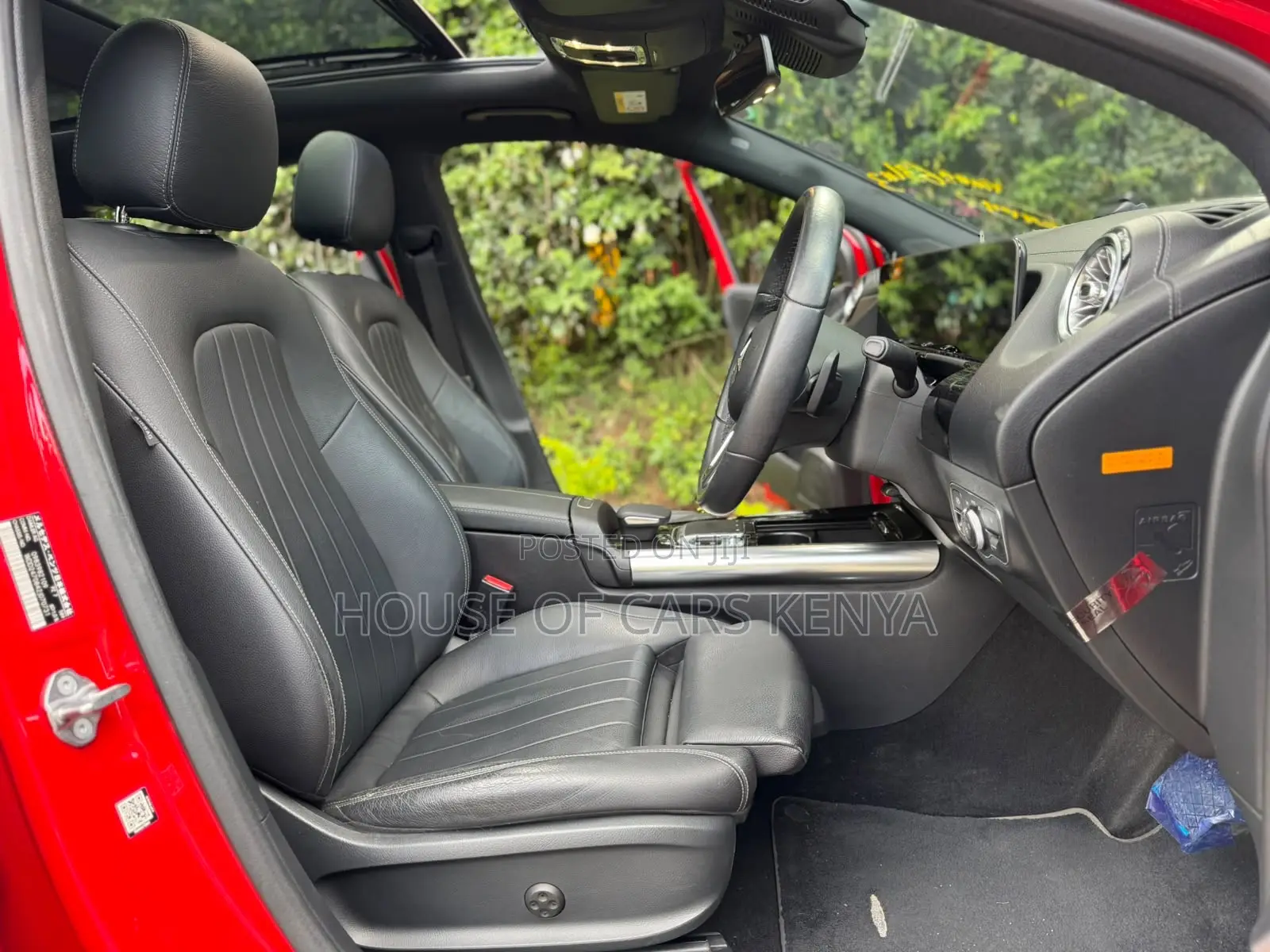 Mercedes-Benz B-Class 2019 Red