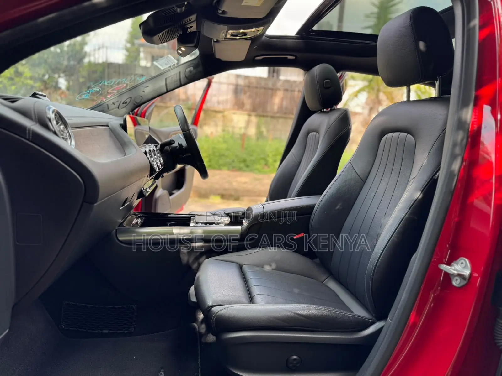 Mercedes-Benz B-Class 2019 Red