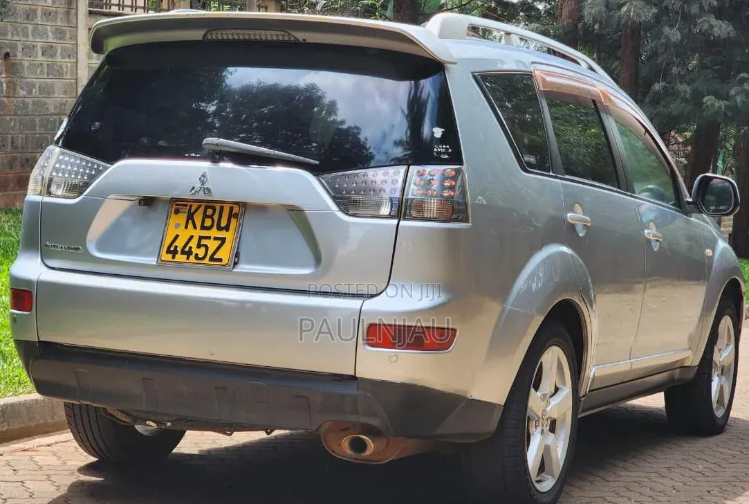 Mitsubishi Outlander 2006