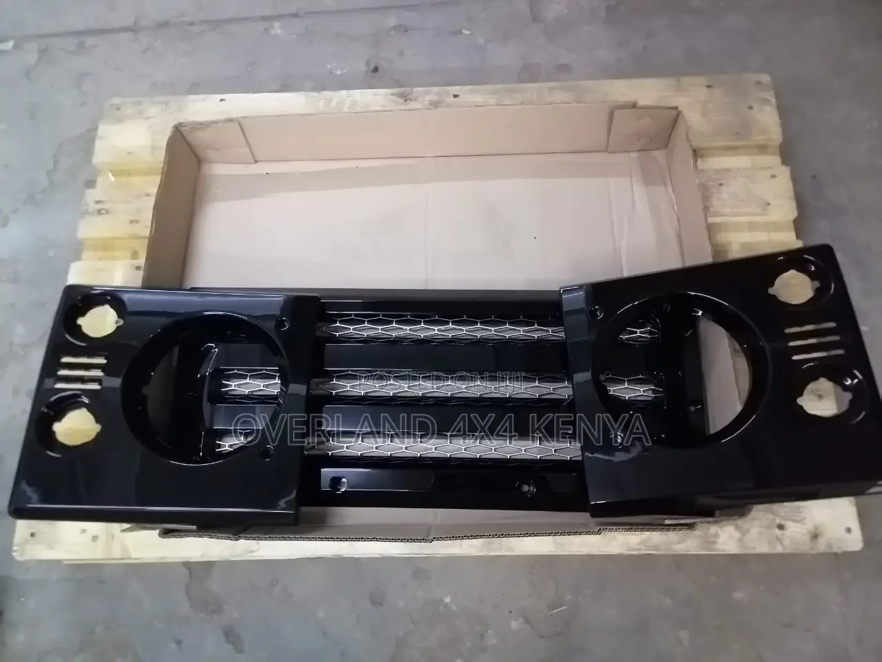 Defender Front Grille Headlight Surround - Sport
