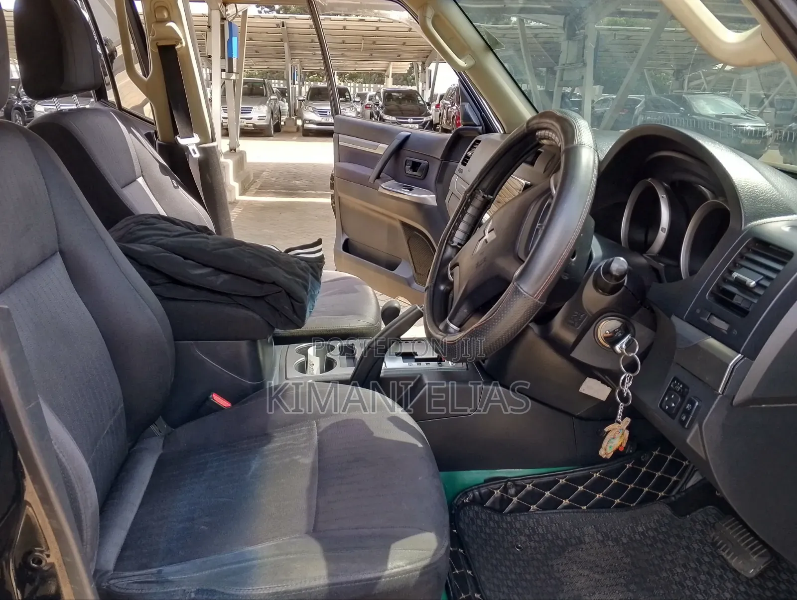 Mitsubishi Pajero 2013 Black
