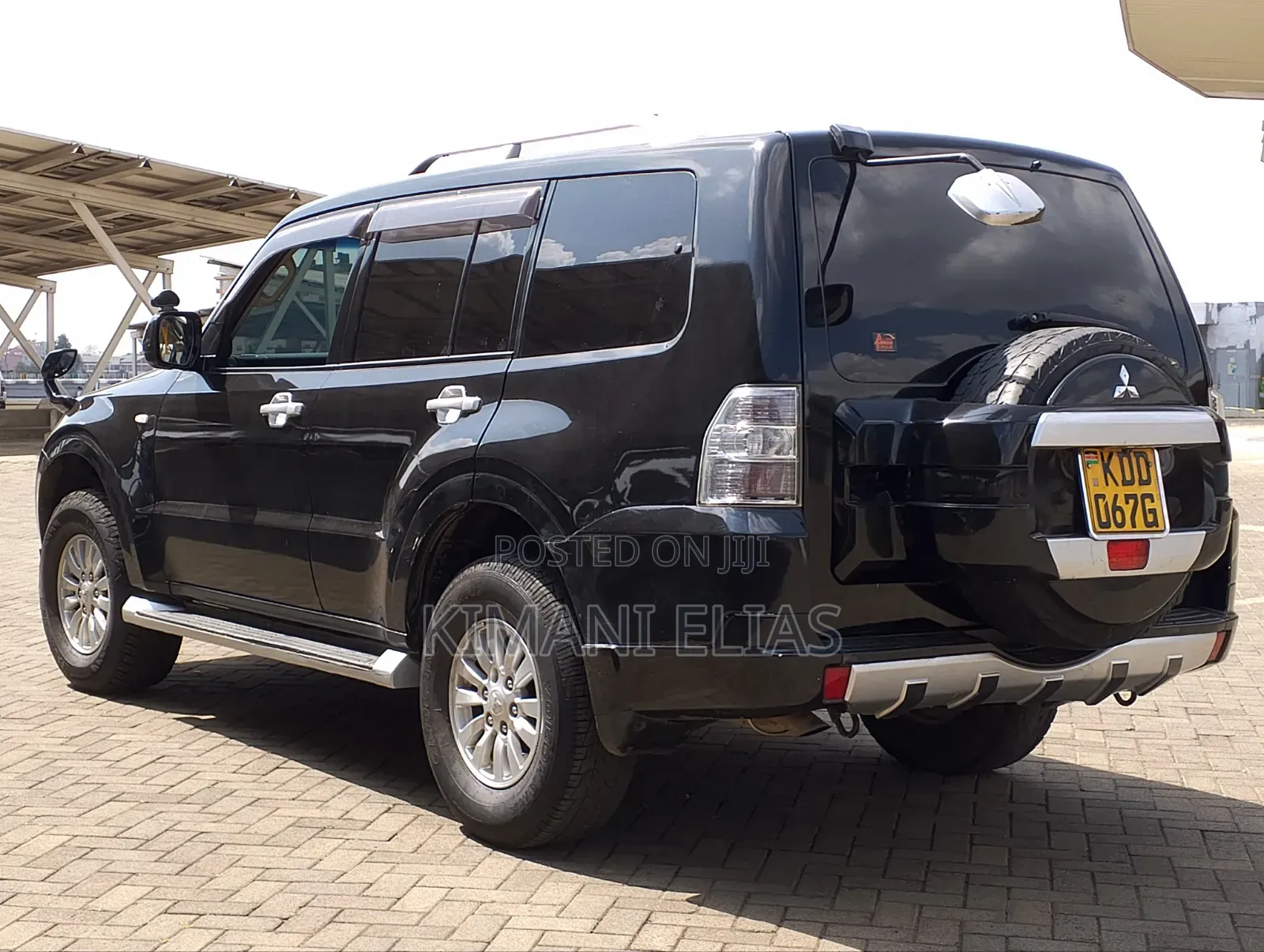 Mitsubishi Pajero 2013 Black