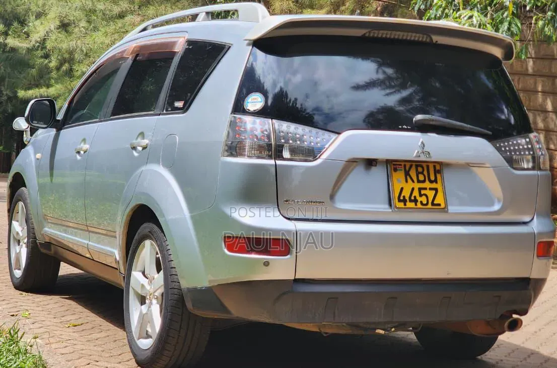 Mitsubishi Outlander 2006