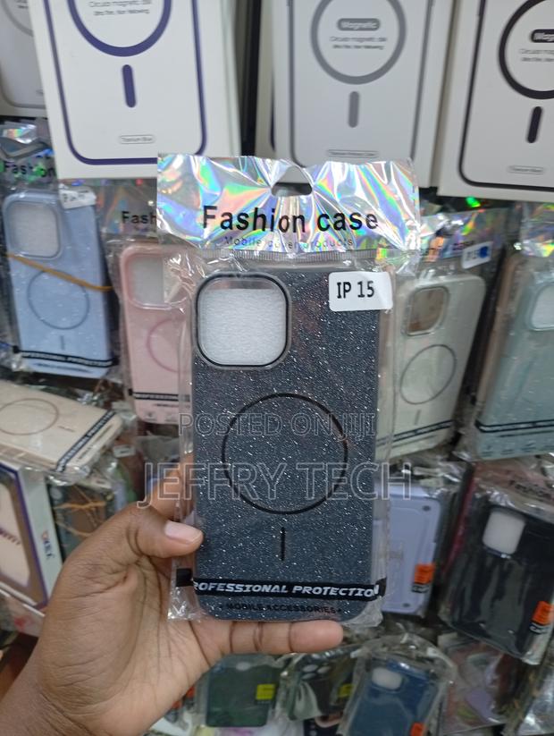 iPhone 15 Phone Case With Integrated Magsafe Charging Capability.