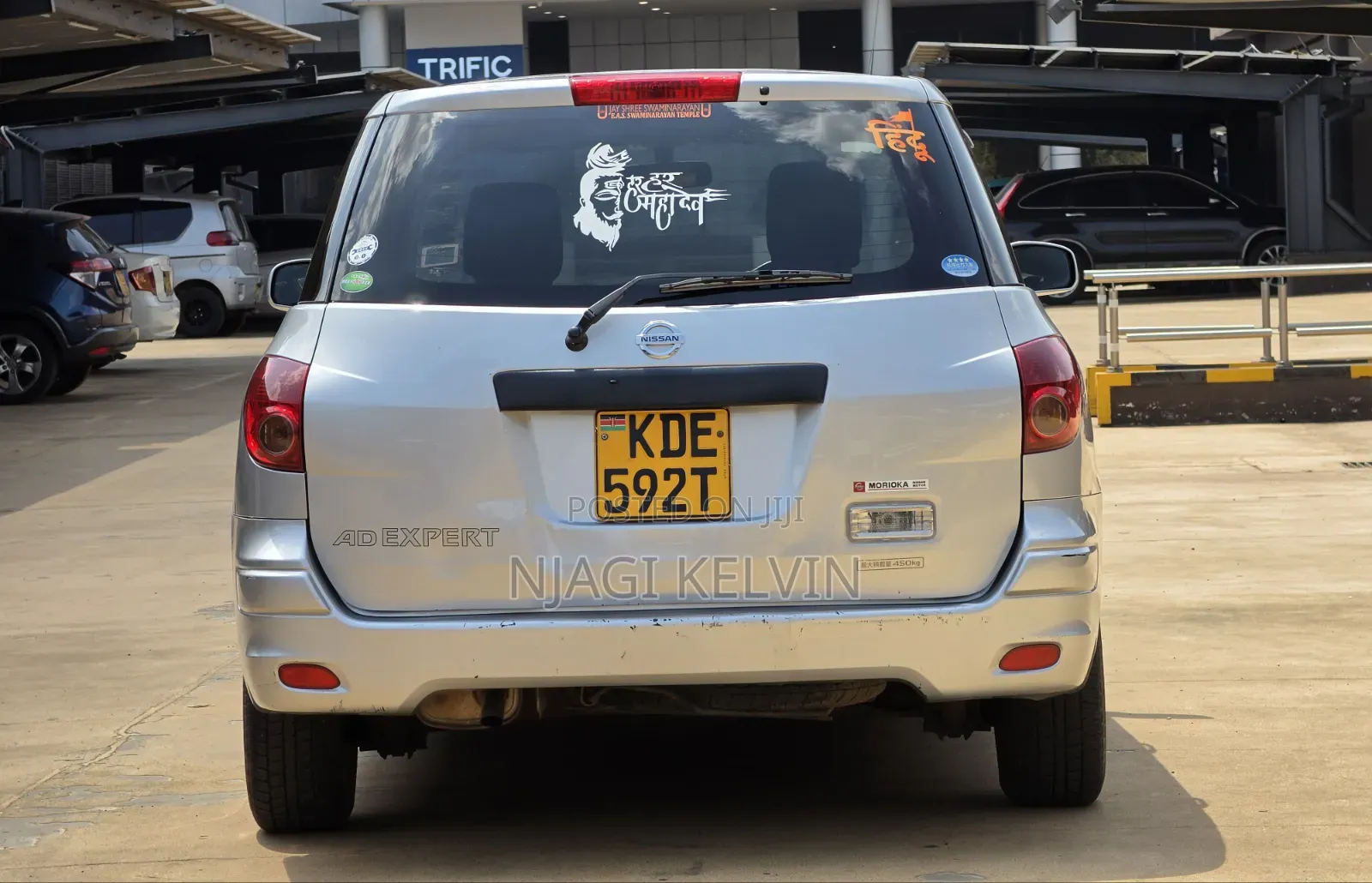 Nissan Advan 2014 Silver