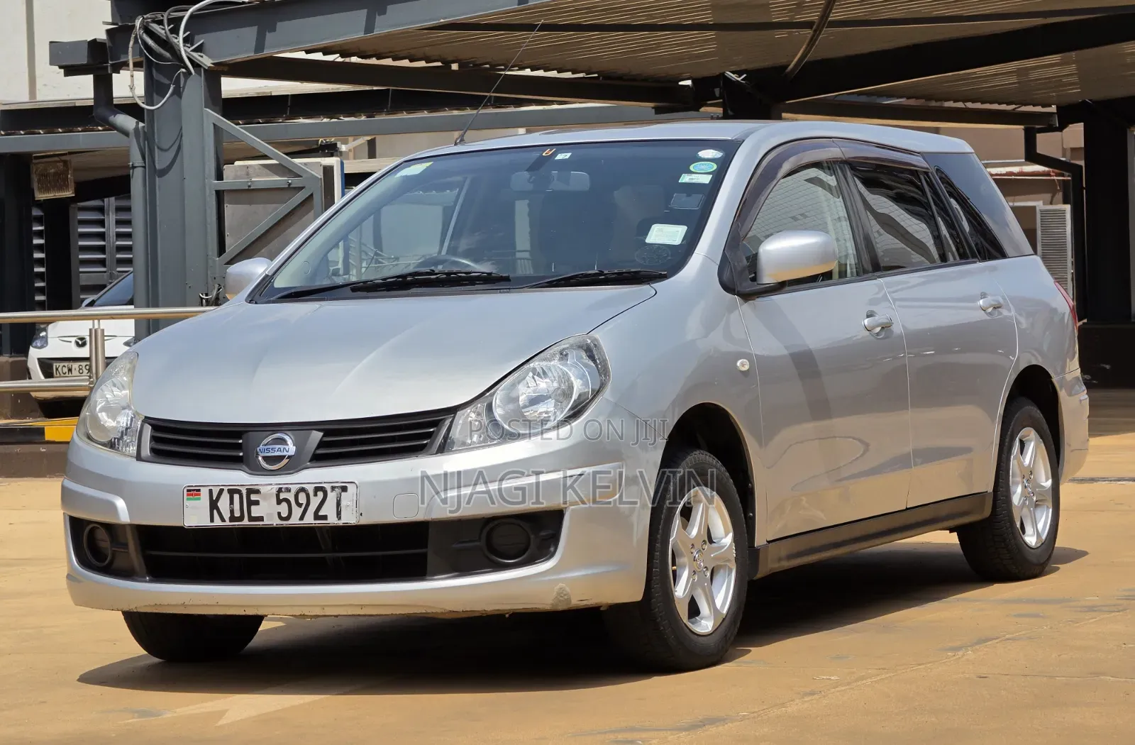 Nissan Advan 2014 Silver