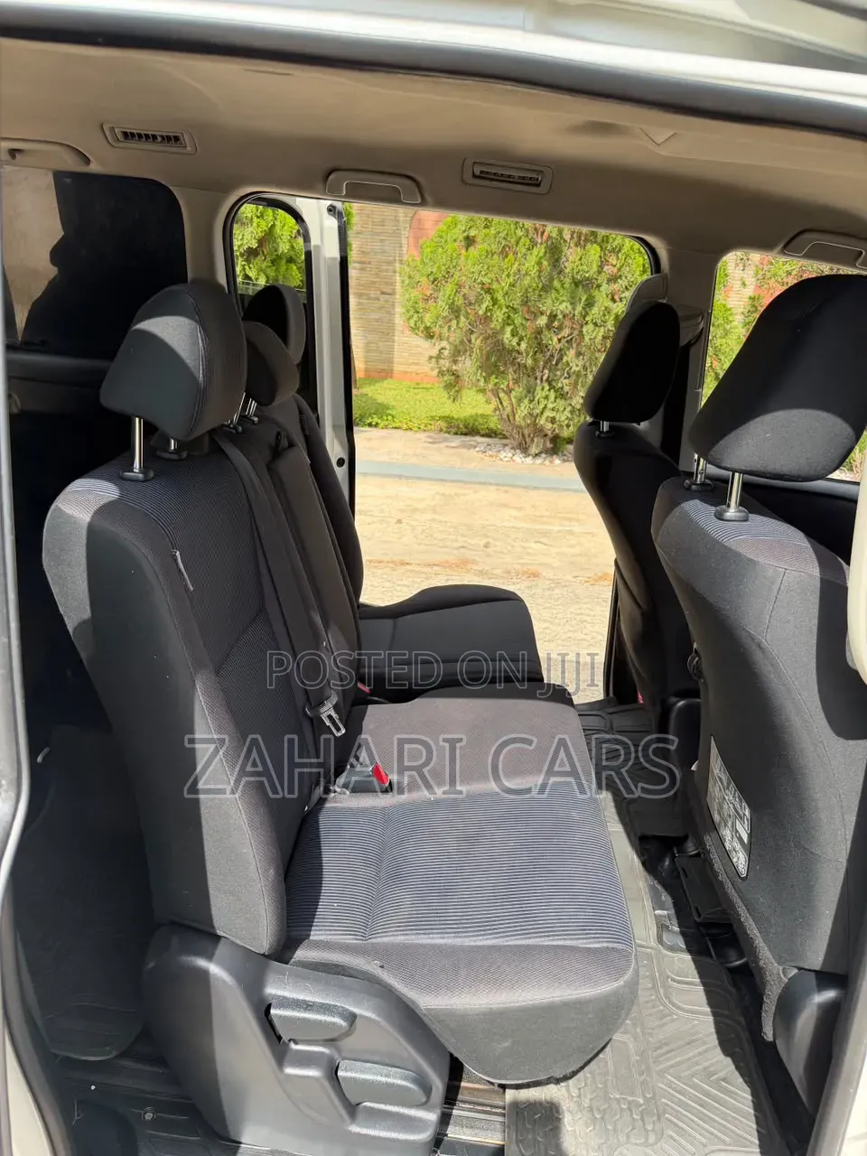 Toyota Noah 2015 White