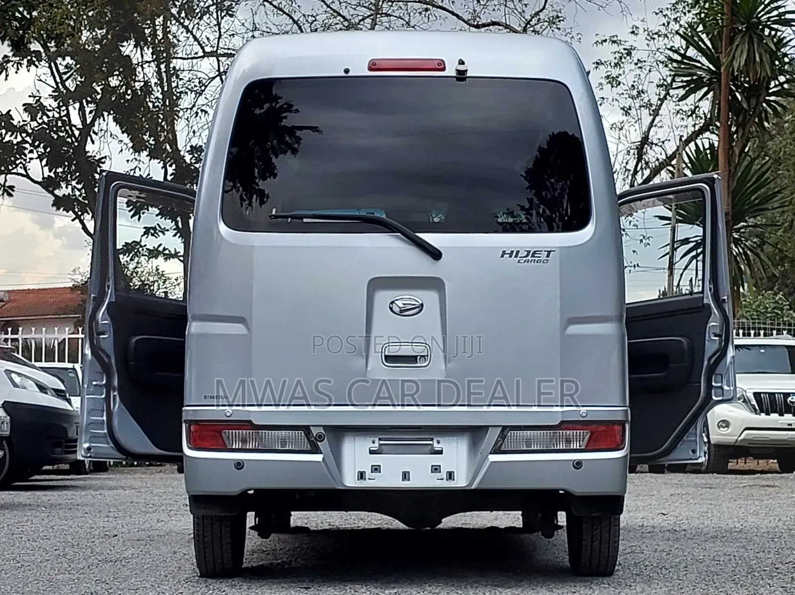 Daihatsu Hijet 2019 Silver