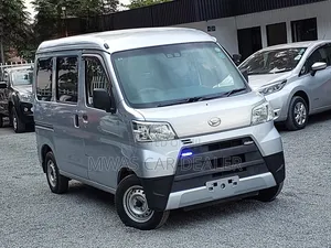 Daihatsu Hijet 2019 Silver