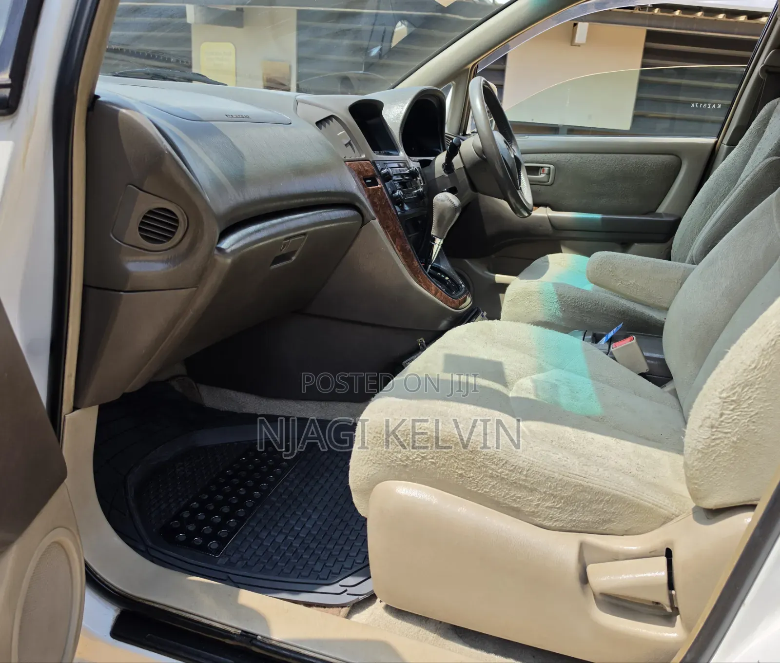 Toyota Harrier 2.2 16V 2000 White