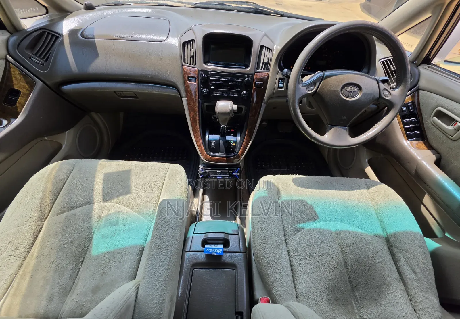 Toyota Harrier 2.2 16V 2000 White