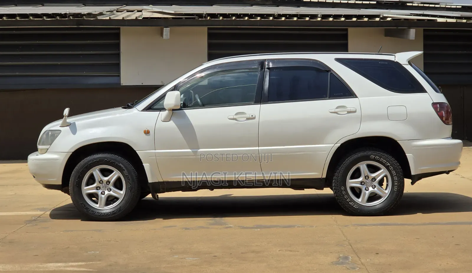 Toyota Harrier 2.2 16V 2000 White