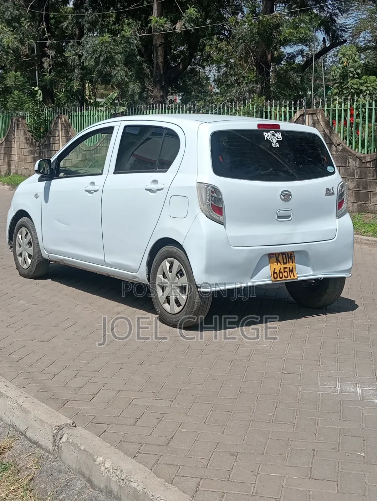 Daihatsu Mira 2016 Off white
