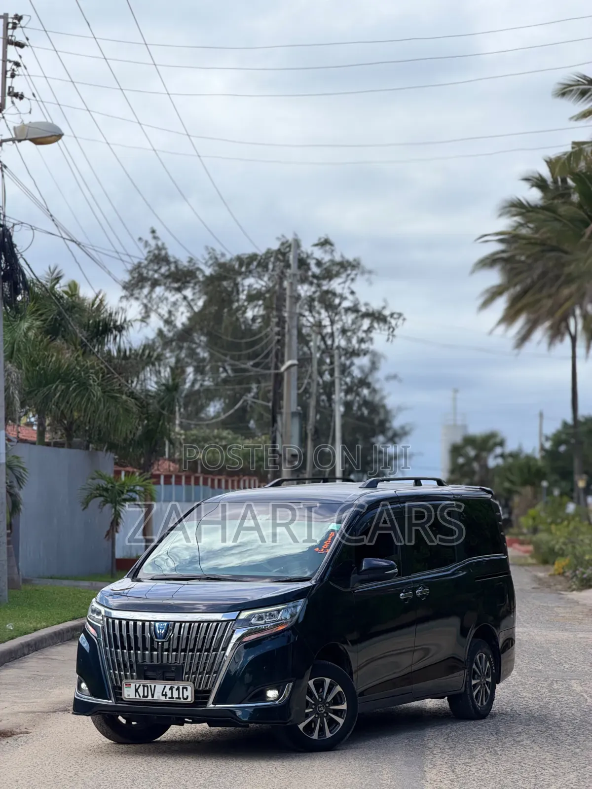 Toyota Esquire 2018 Black