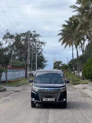 Toyota Esquire 2018 Black