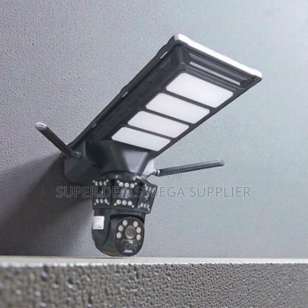 4g Simcard PTZ Smartphone App CCTV Camera With Solar Street Light