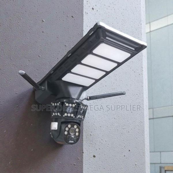 4g Simcard PTZ Rotating CCTV Camera With Led Solar Street Light