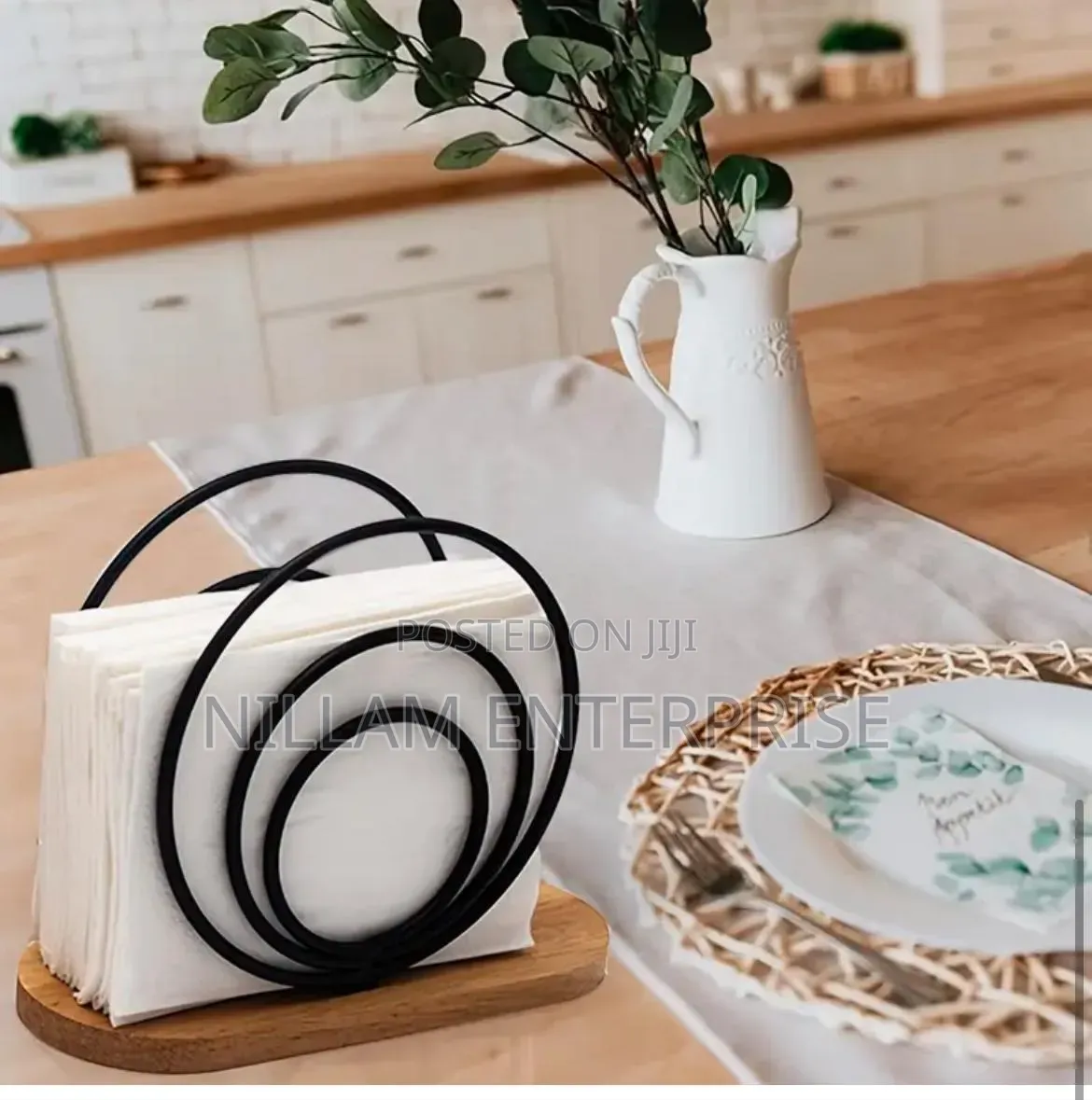 Modern Metal Napkin Holder With Wooden Base /Ring Serviette Holder