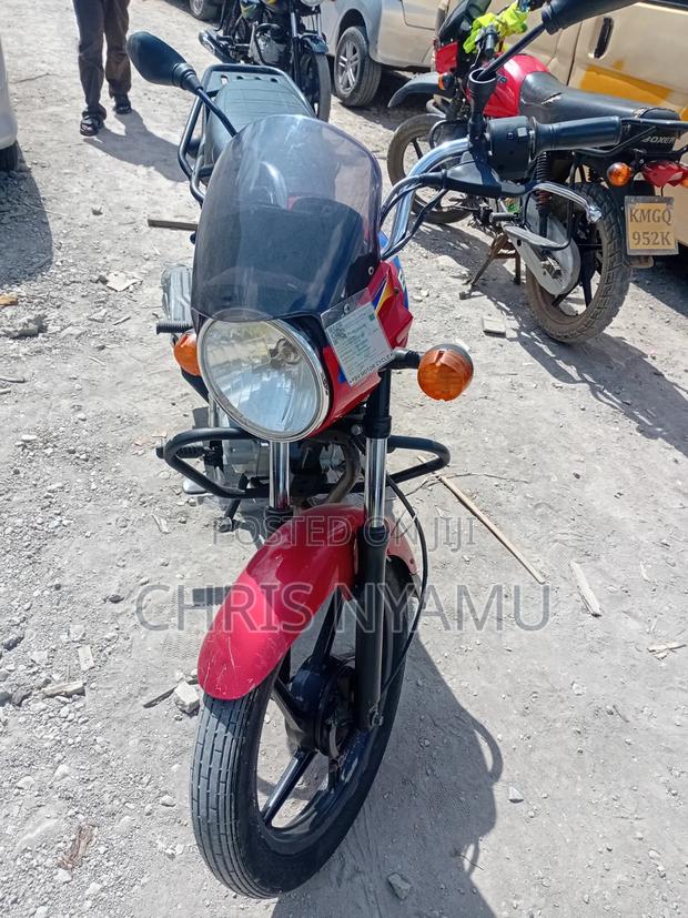Bajaj Boxer 150 UG 2024 Red - thumbnail 3