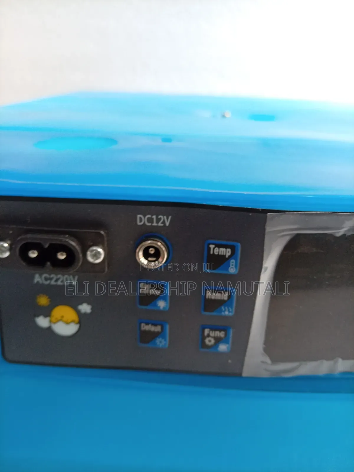 64 Eggs Automatic Egg Incubator With Digital Temperature Control