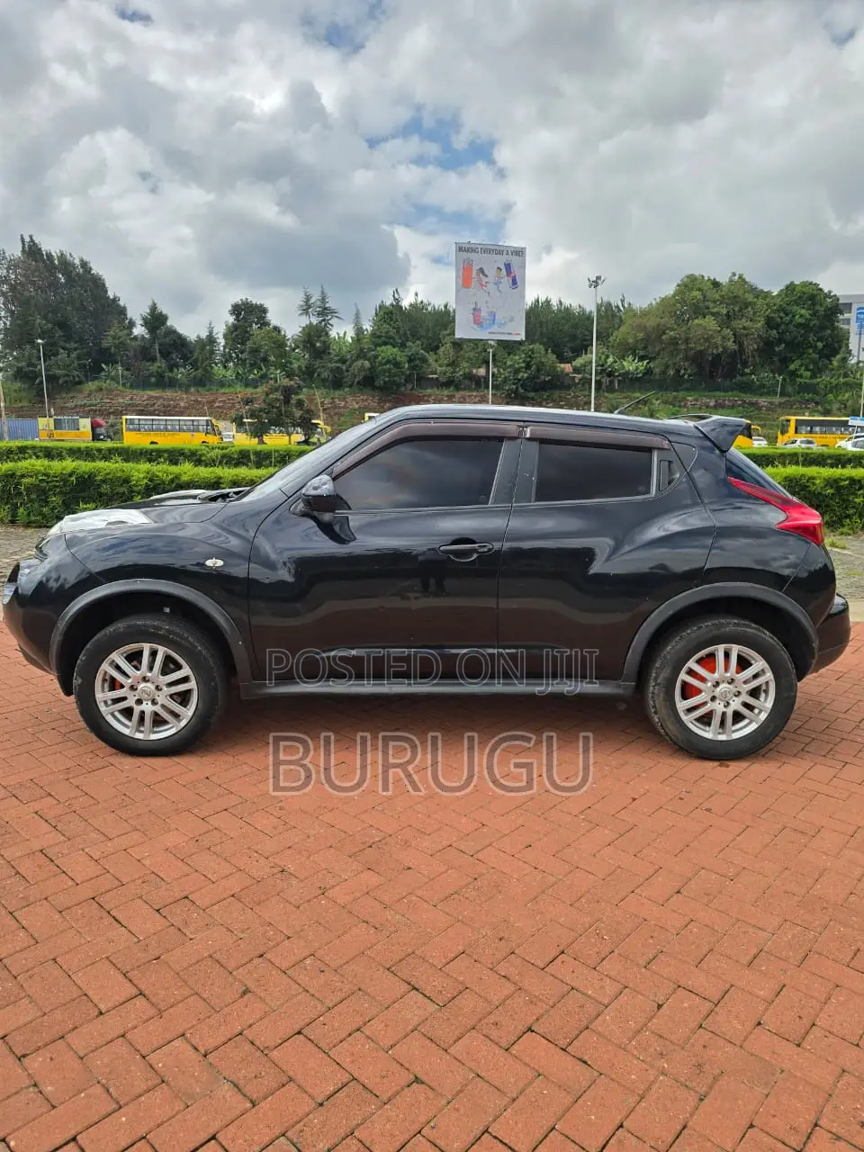 Nissan Juke 2012 Black