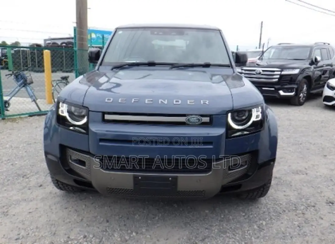 Land Rover Defender 2021 Blue