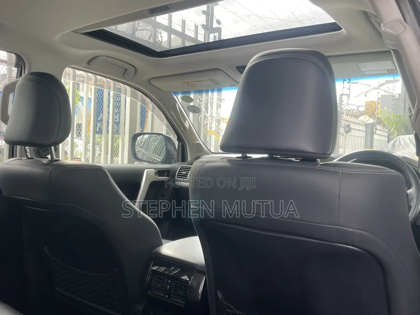 Toyota Land Cruiser Prado 2.8 2022 Black
