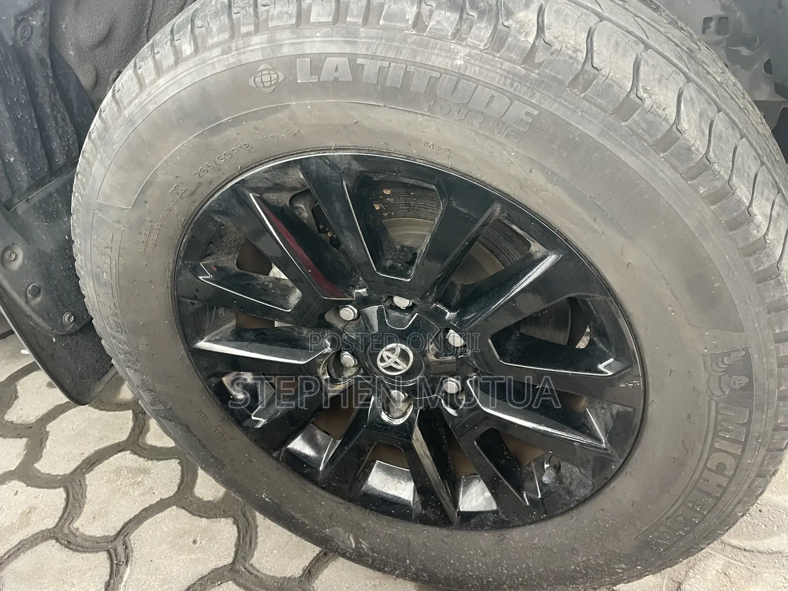 Toyota Land Cruiser Prado 2.8 2022 Black