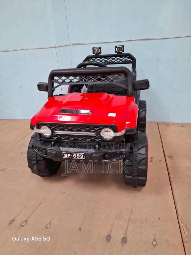 Kids 2×2 Jeep Wrangler Electric Ride-on – Sm - thumbnail 2