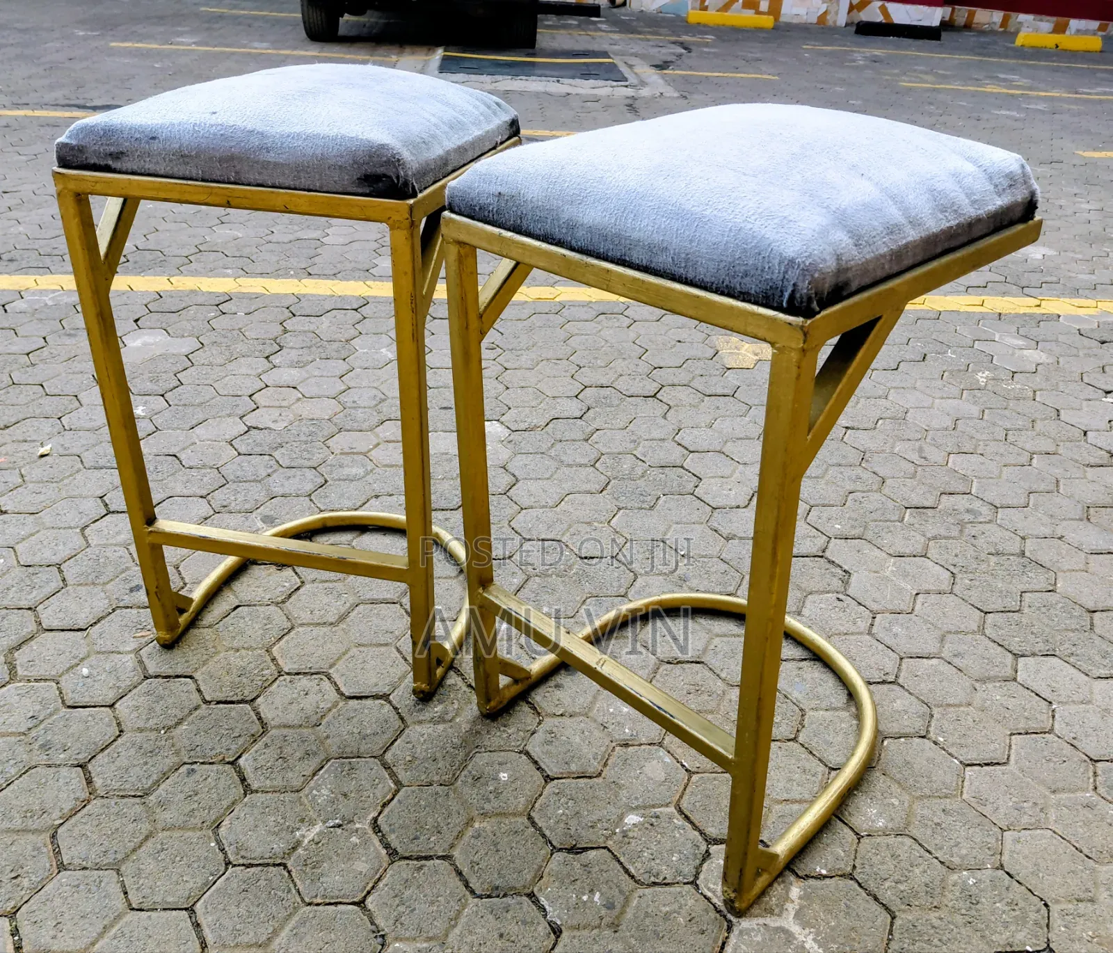 Raised Bar Stool / Seat / Chair