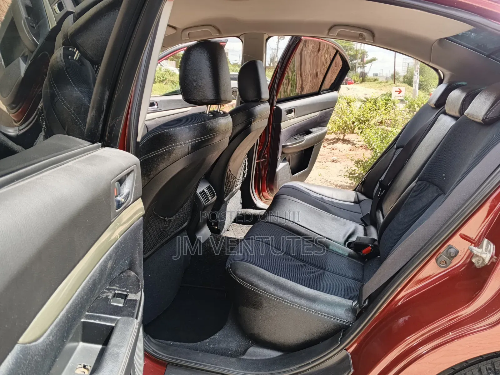 Subaru Legacy 2011 Red