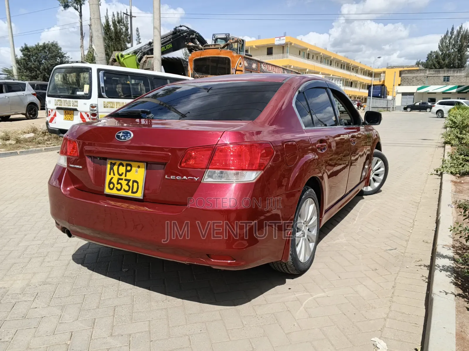 Subaru Legacy 2011 Red