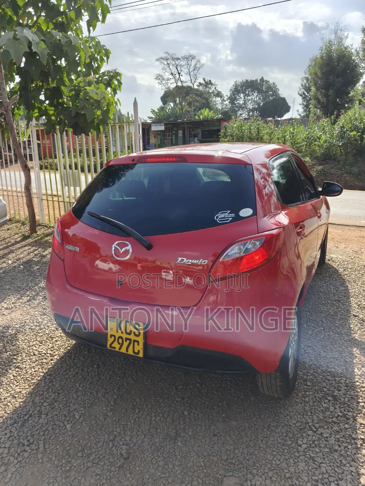 Mazda Demio 2011 Red
