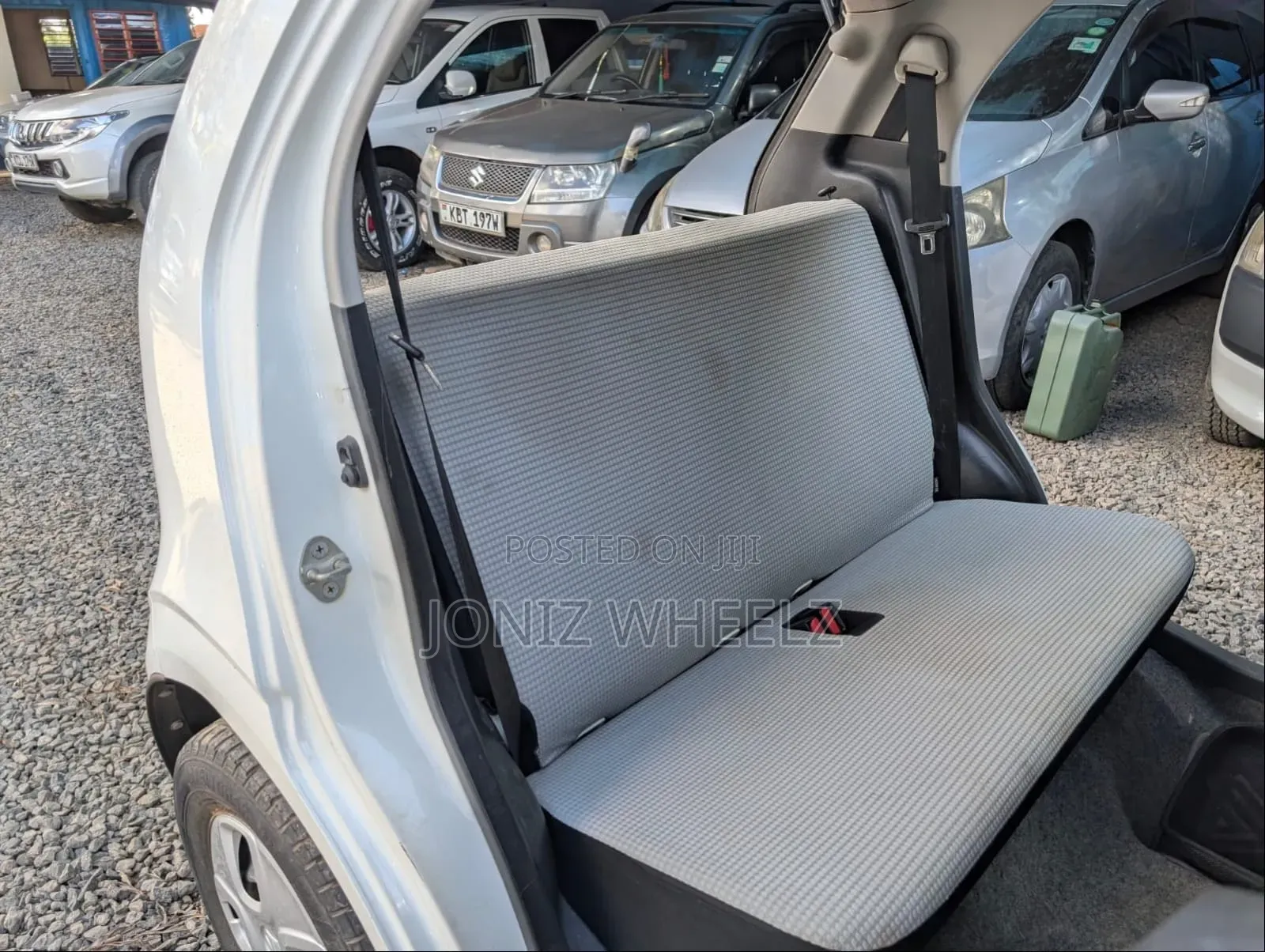 Suzuki Alto 2015 White