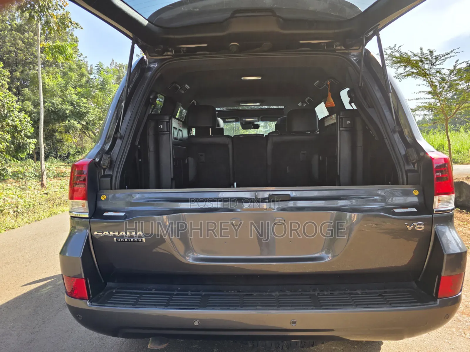 Toyota Land Cruiser 4.5 V8 VXR 2020 Gray
