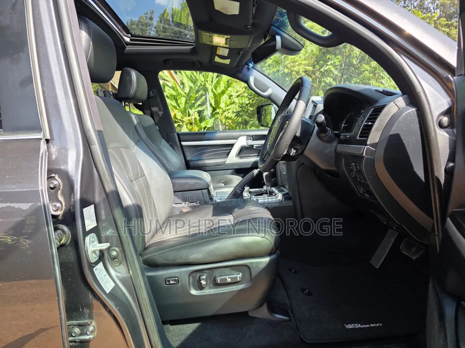 Toyota Land Cruiser 4.5 V8 VXR 2020 Gray