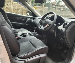 Nissan X-Trail 2017 Silver