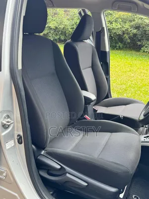 Toyota Corolla Fielder 2019 Silver