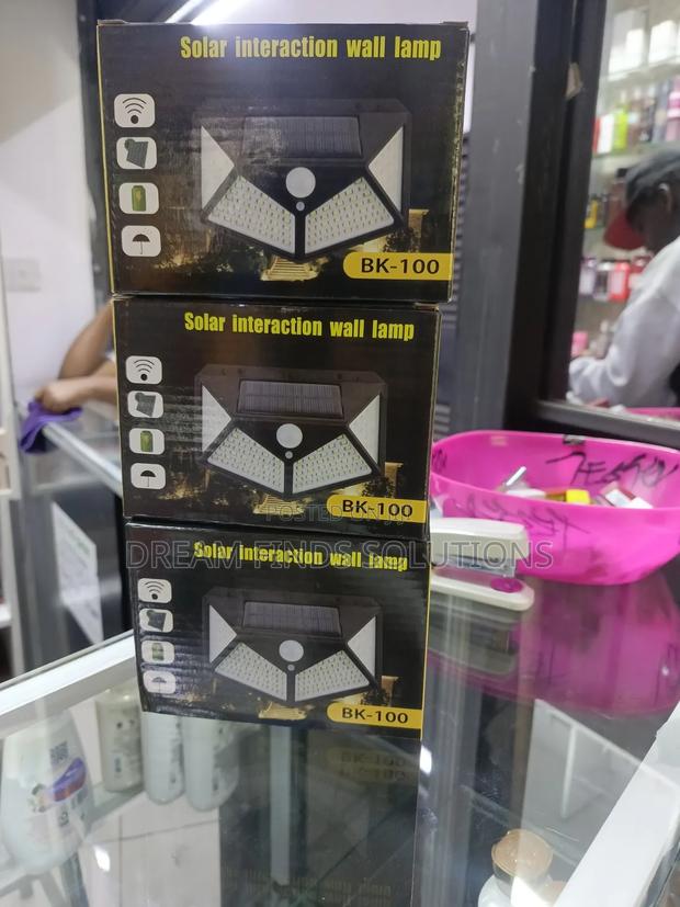 3pcs.100 Led Solar Powered Outdoor Wall Light - Ip65 Waterproof