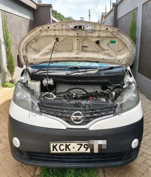 Nissan NV200 2010 White