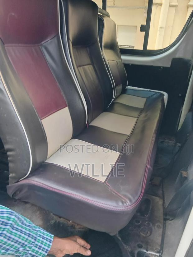 Toyota HiAce 2013 White - thumbnail 6