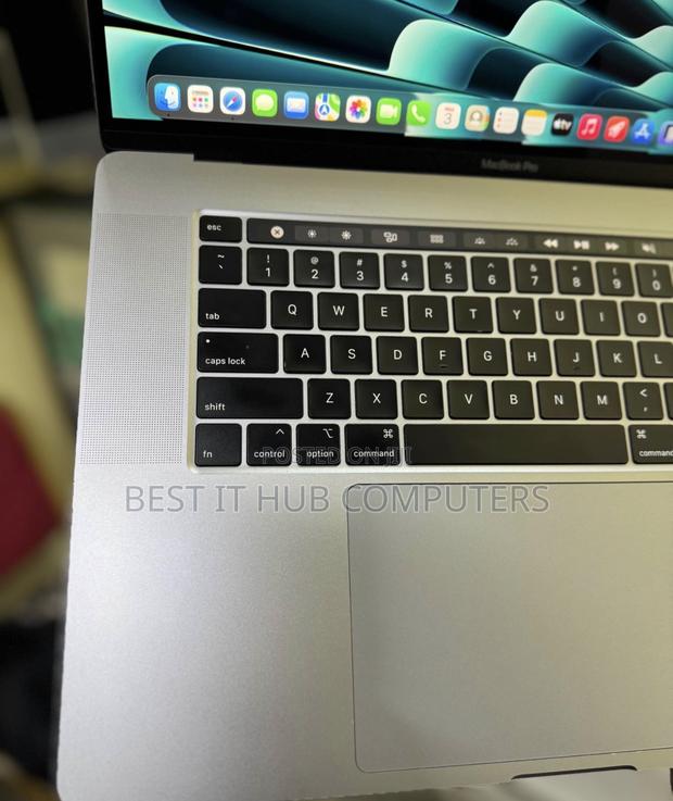 Laptop Apple MacBook Pro 2019 32GB Intel Core i7 SSD 512GB - thumbnail 6