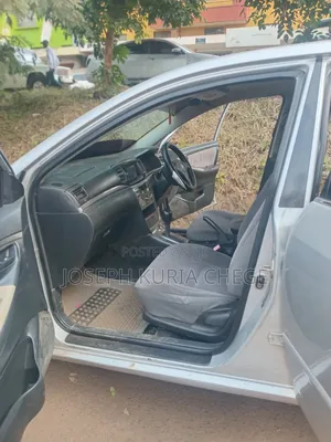 Toyota Corolla RunX 2006 Silver