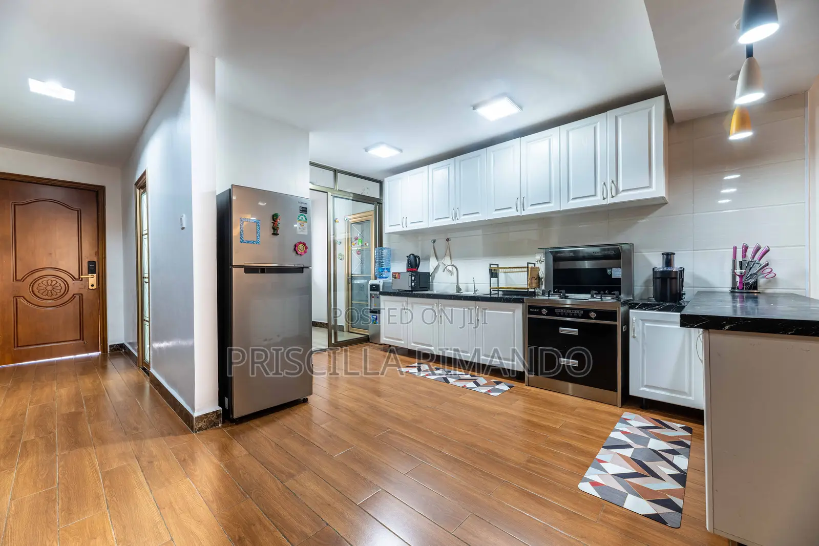 Modern 2-Bedroom Apartment in Kilimani|Gym, Balcony,Wifi, Backup Power