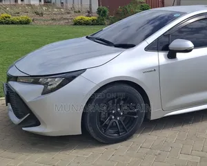 Toyota Corolla 2020 Silver