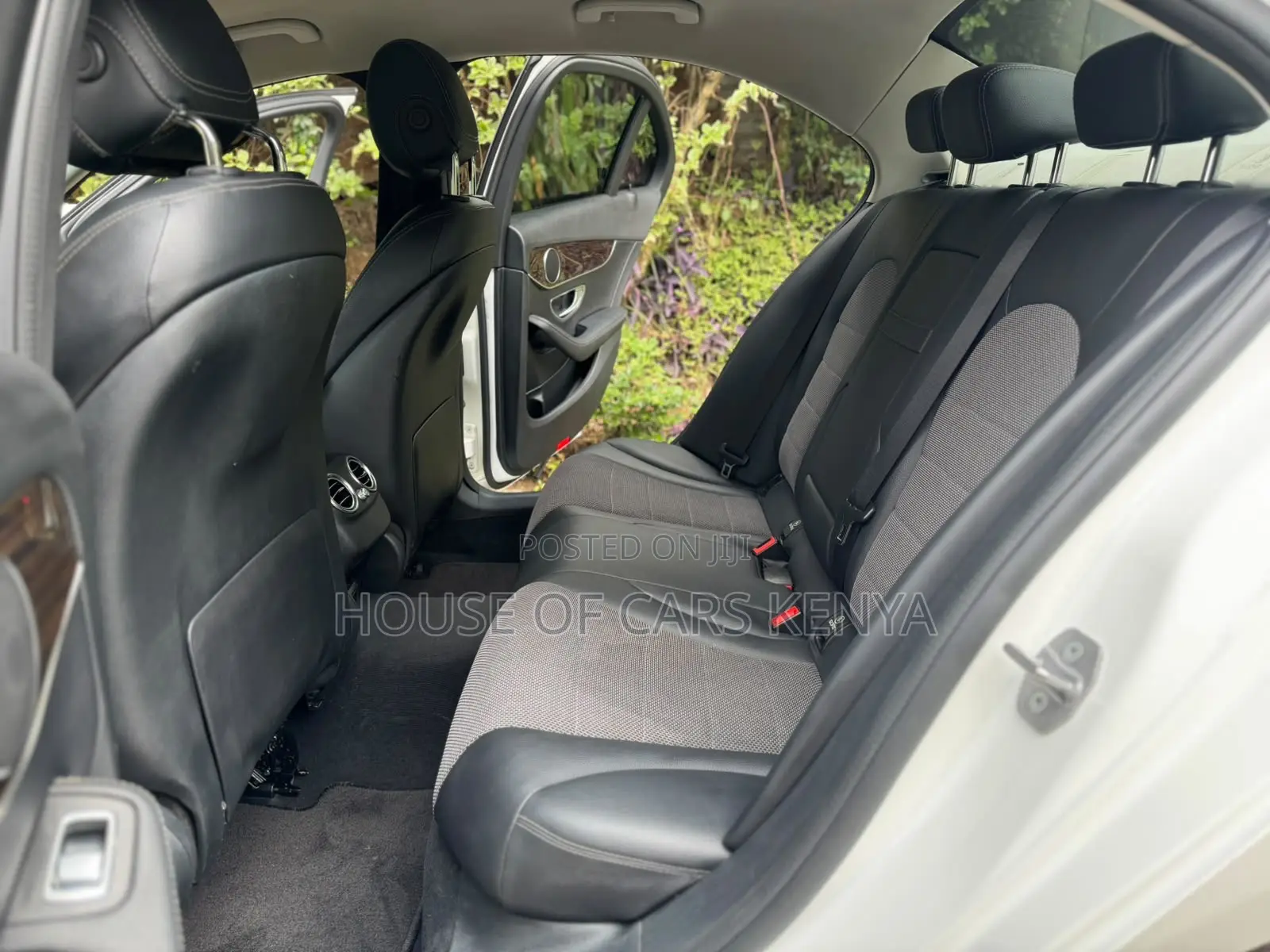 Mercedes-Benz C200 2016 White