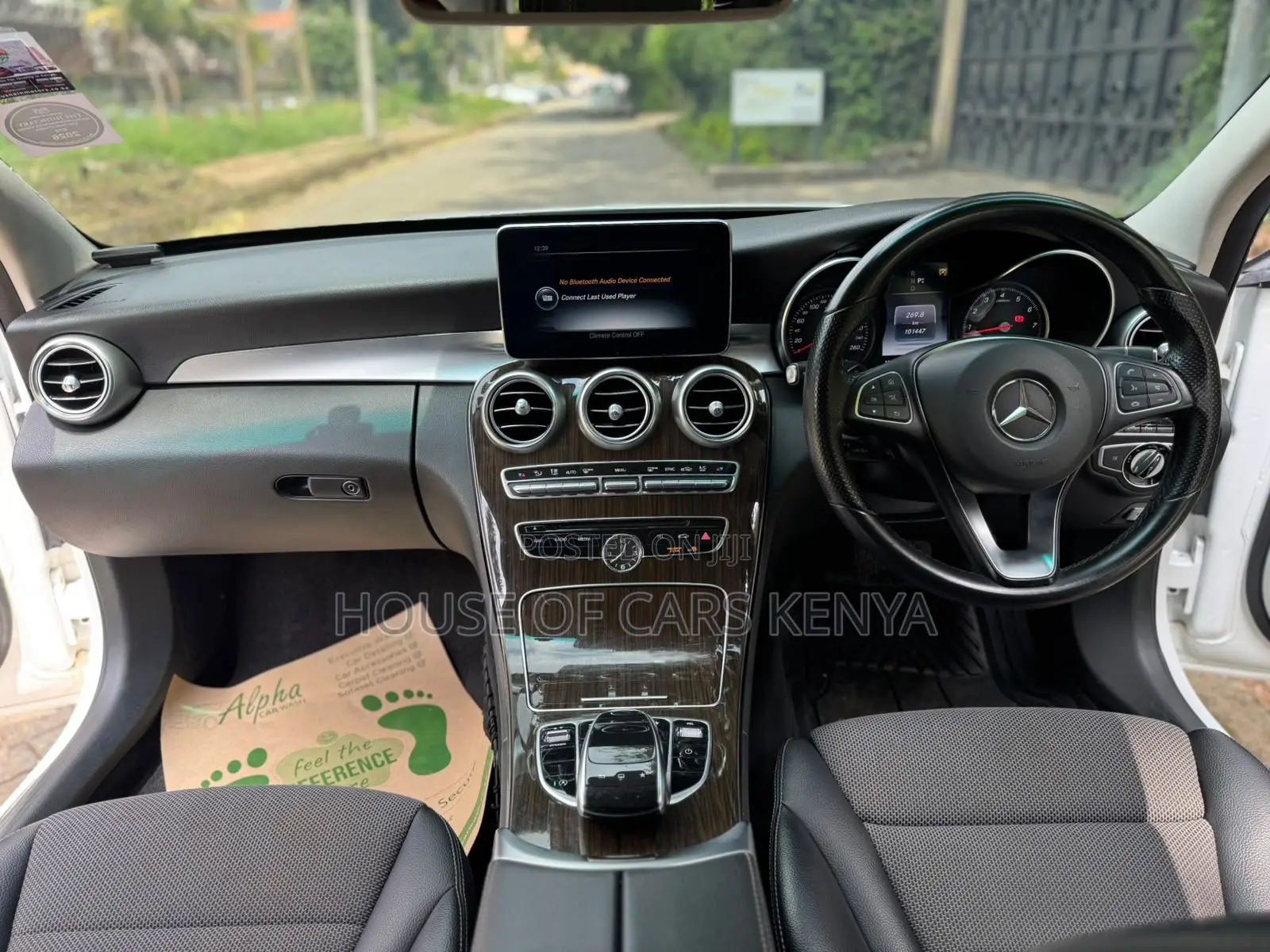 Mercedes-Benz C200 2016 White